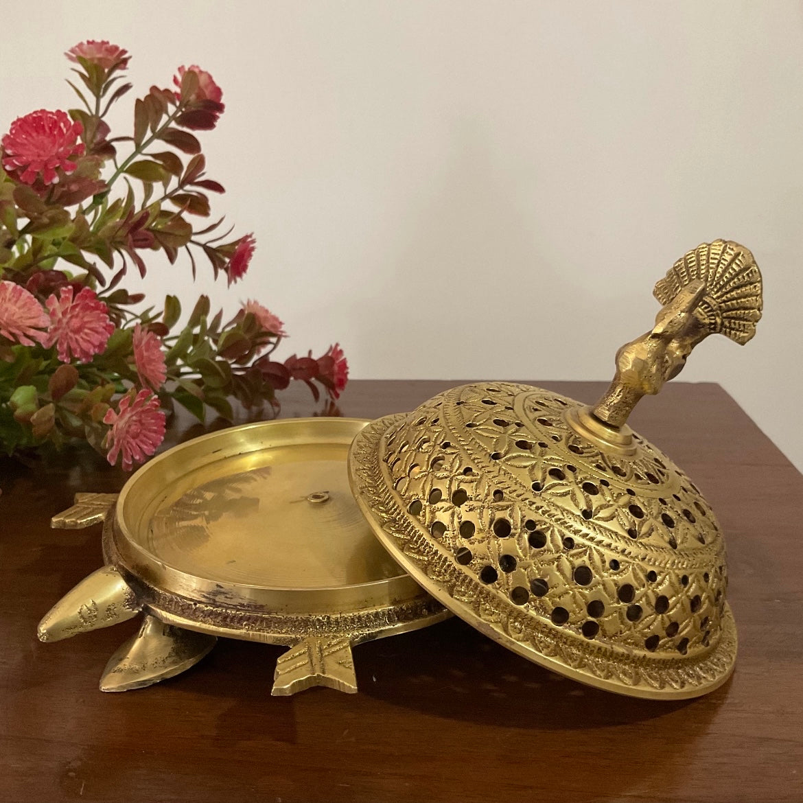 Brass Dhoop Dani | Handmade Brass Home Decor | Crafts N Chisel