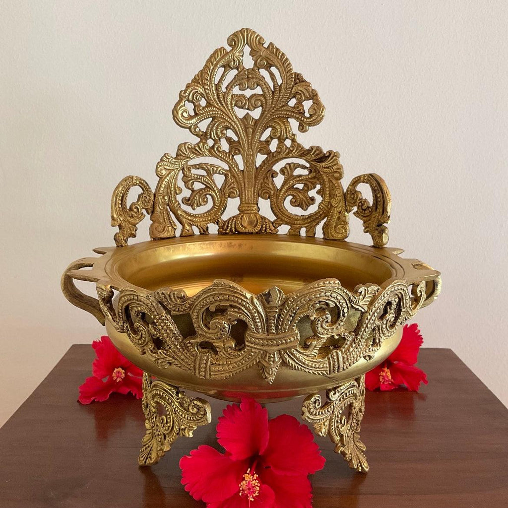 Uruli Decorative Bowl Brass Urli Flower Decoration House Warming Decor