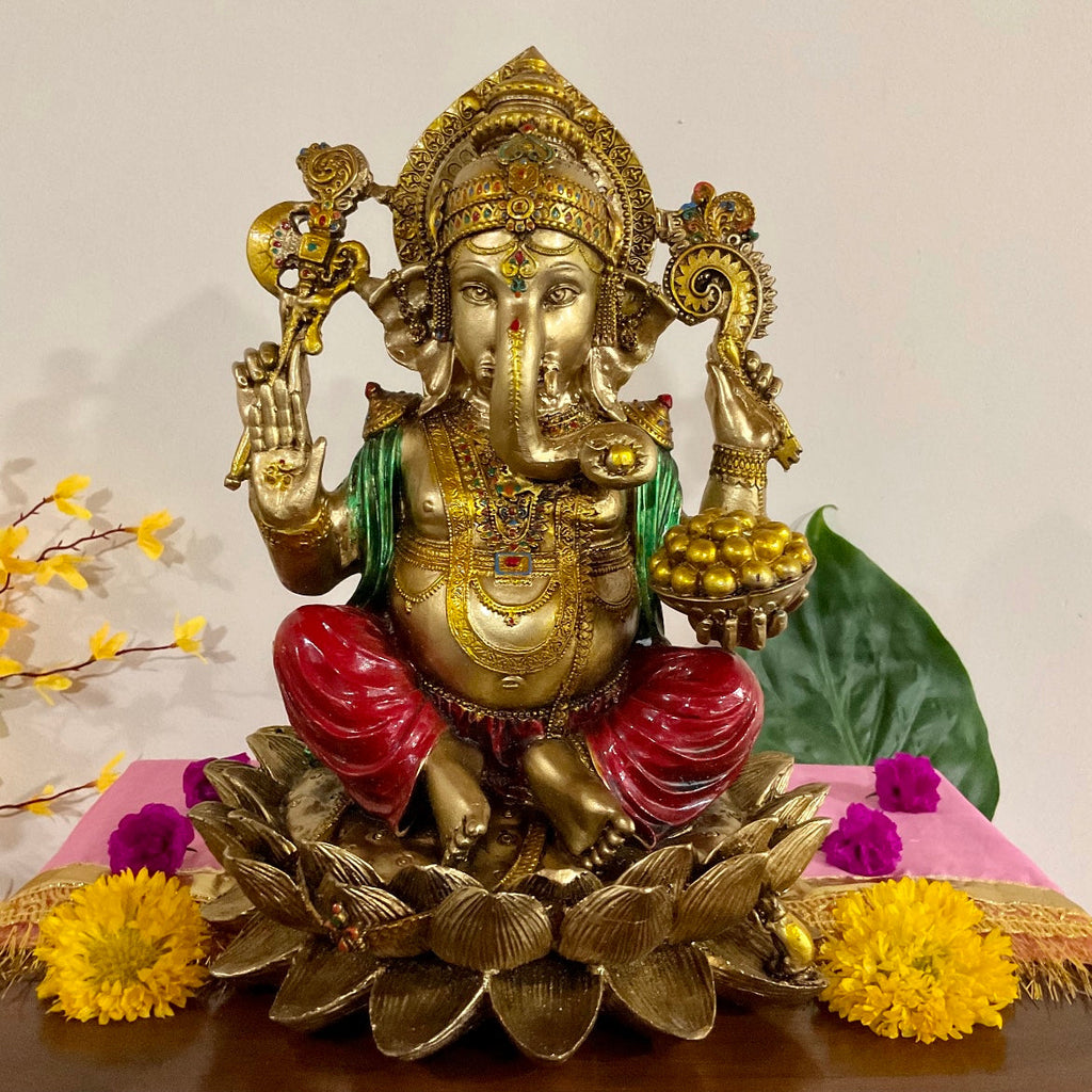Bhagwan Ganesh With Gold Plated Plate and Free Tilak stick | Ganpati | Lord Ganesha  Idol -