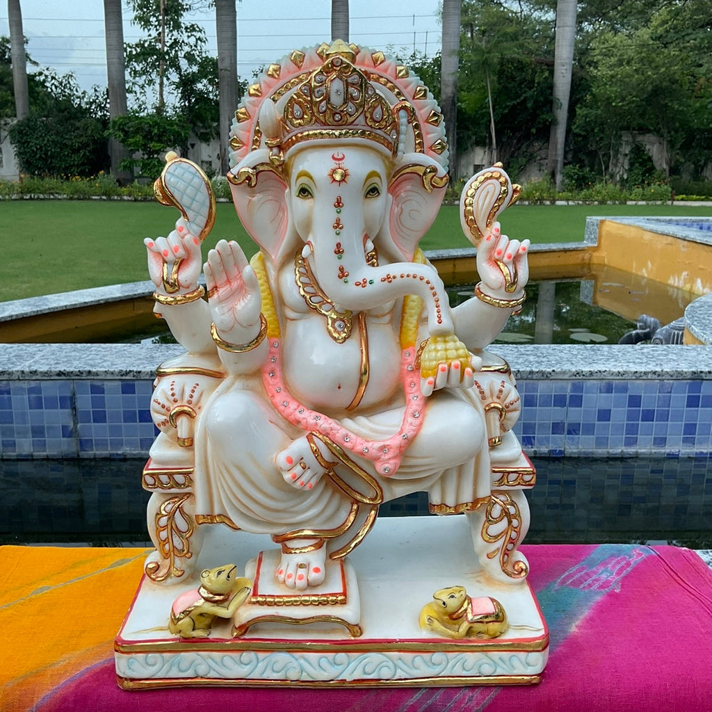 Amazon.com: CraftVatika Gold Plated Ganesha Idol Statue for Gift - Hindu  God Ganesh Ganpati Sitting Idols Sculpture Good Luck & Success for Home  Puja Gifts : Home & Kitchen